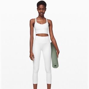 White Aligns size 6 25 inch inseam (7/8)